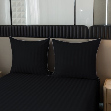 Komplet pościeli 160x200 Czarna Adamaszek Pasy z Lamówką Elegancka