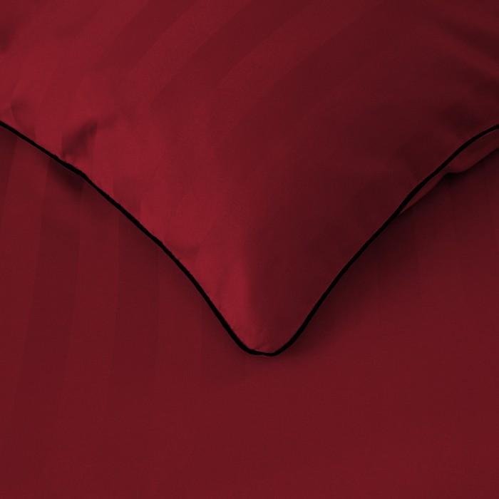 Komplet pościeli 160x200 Czerwona Adamaszek Pasy z Lamówką Elegancka